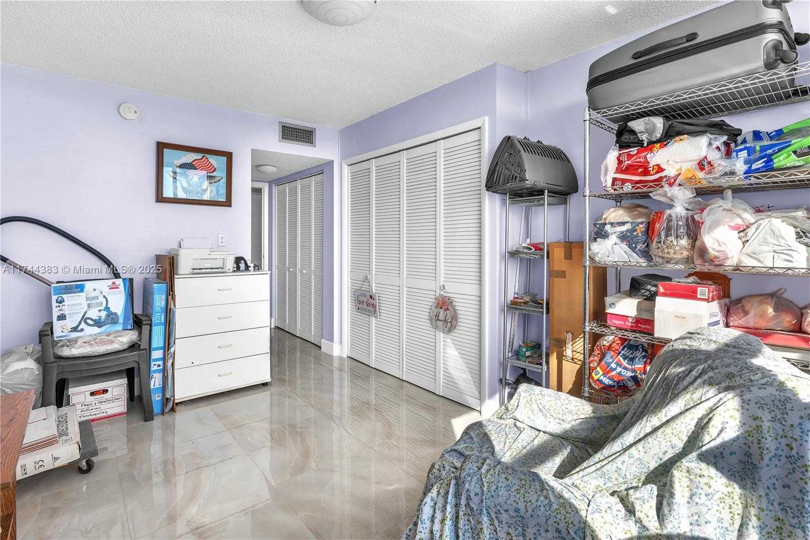 Small Image of 4675 W 18th Ct, Hialeah, FL 33012, USA Number 15