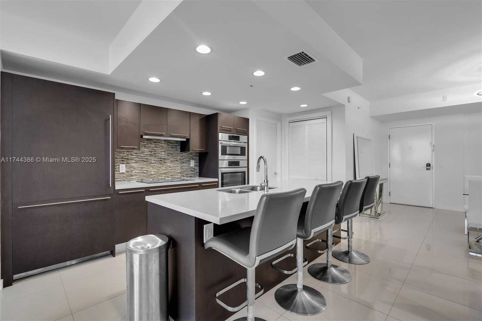 Small Image of 7751 NORTH WEST 107TH AVE #716, Doral Number 14