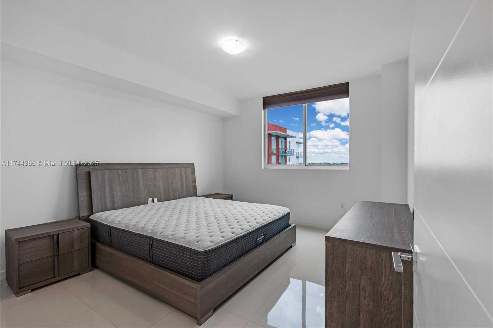 Small Image of 7751 NORTH WEST 107TH AVE #716, Doral Number 21
