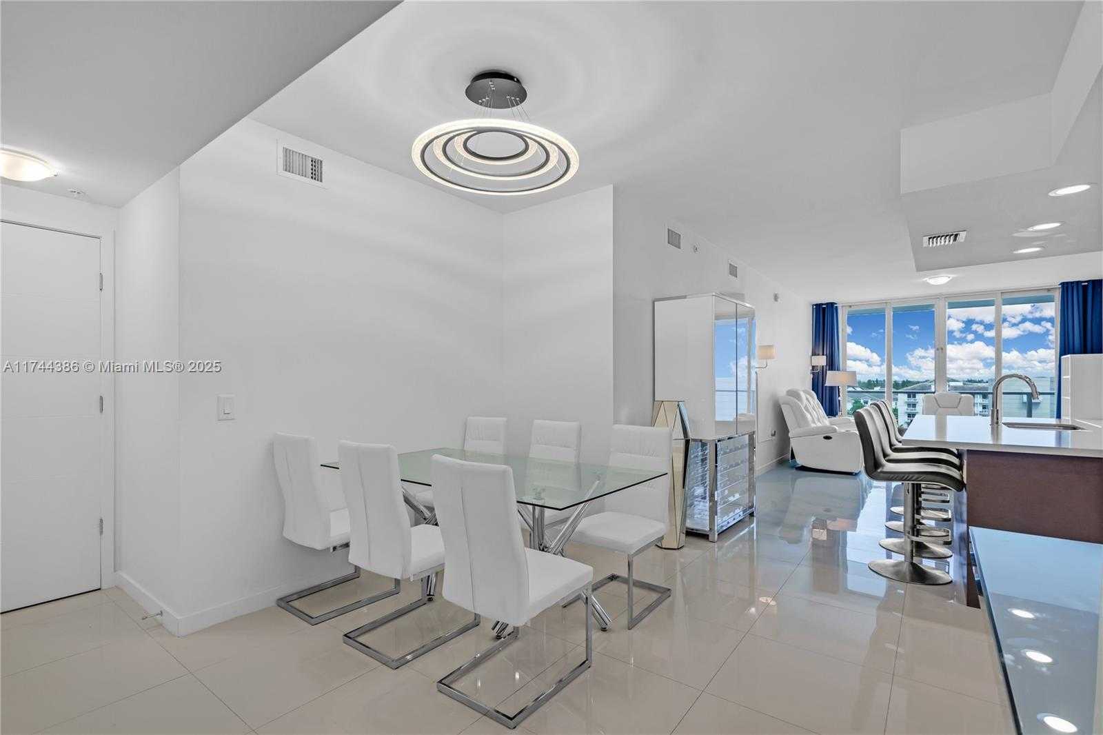 Small Image of 7751 NORTH WEST 107TH AVE #716, Doral Number 6