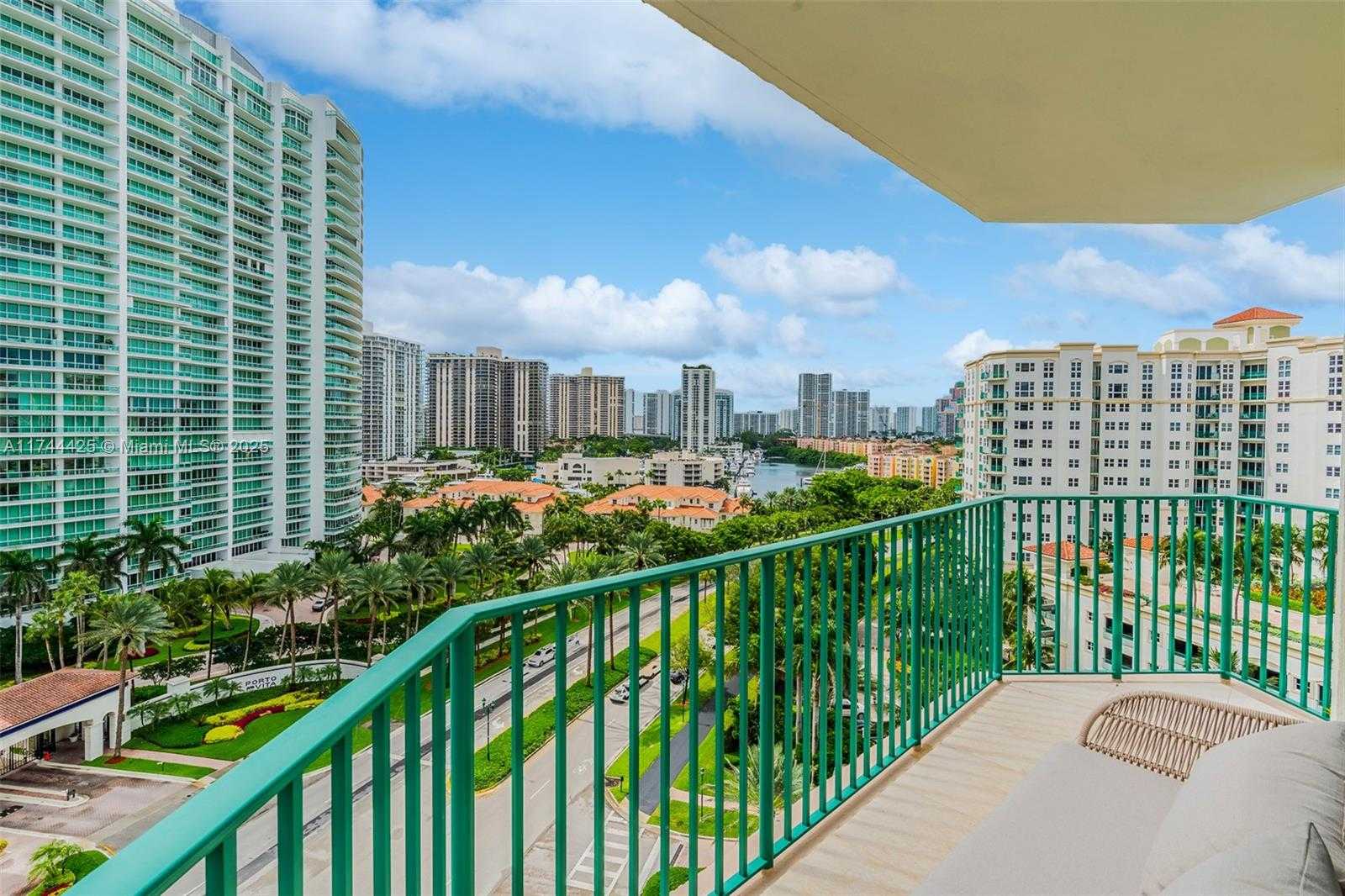 Small Image of 20000 EAST COUNTRY CLUB DR #1111, Aventura Number 11