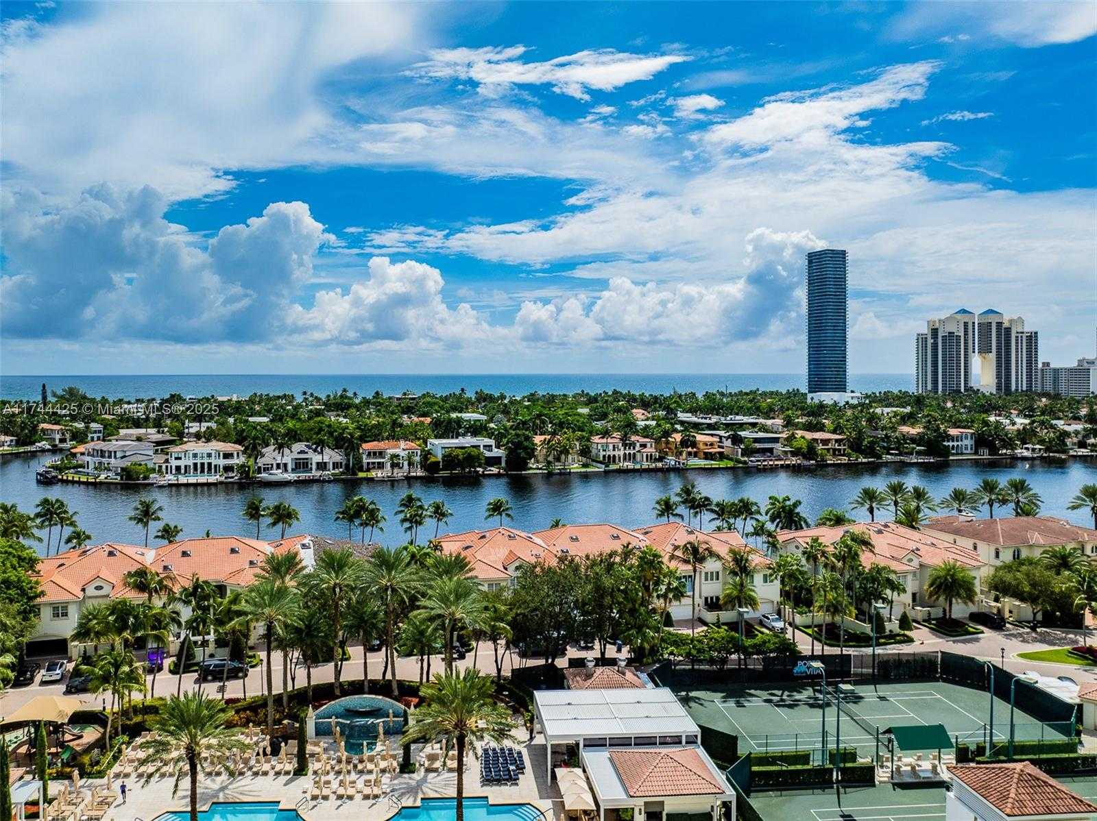 Small Image of 20000 EAST COUNTRY CLUB DR #1111, Aventura Number 3