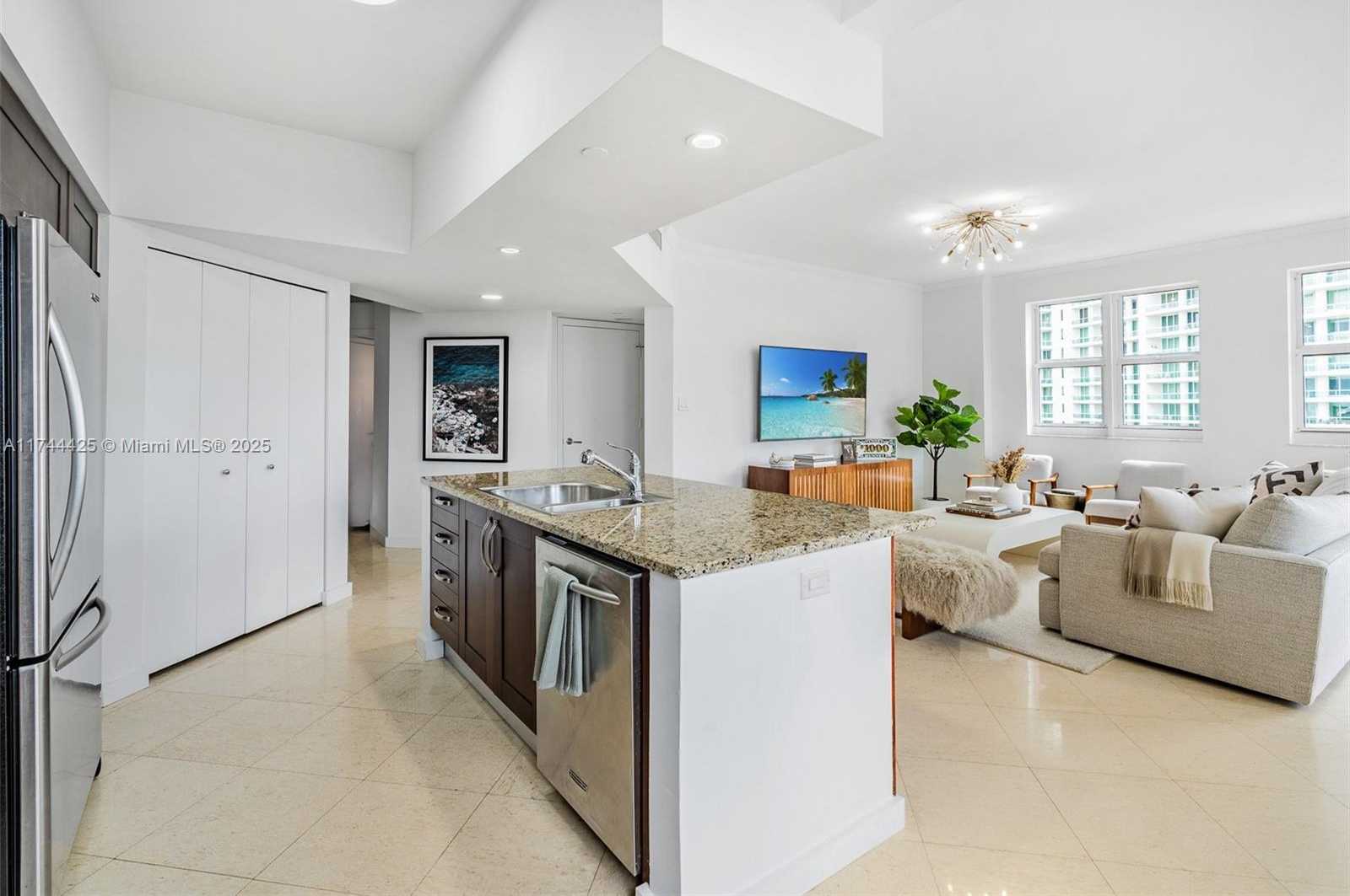 Small Image of 20000 EAST COUNTRY CLUB DR #1111, Aventura Number 9