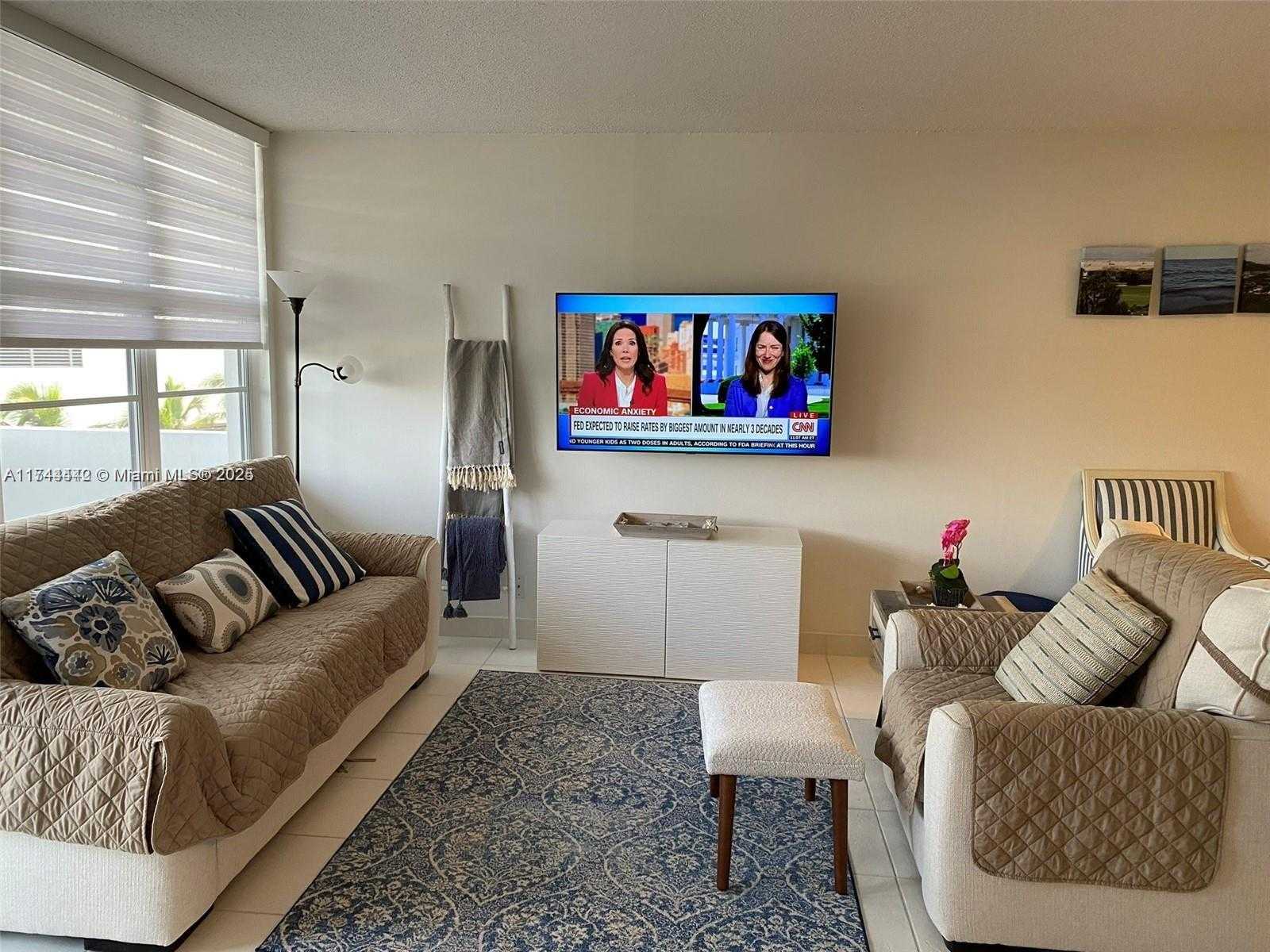 Small Image of 3725 SOUTH OCEAN DR #419, Hollywood Number 14