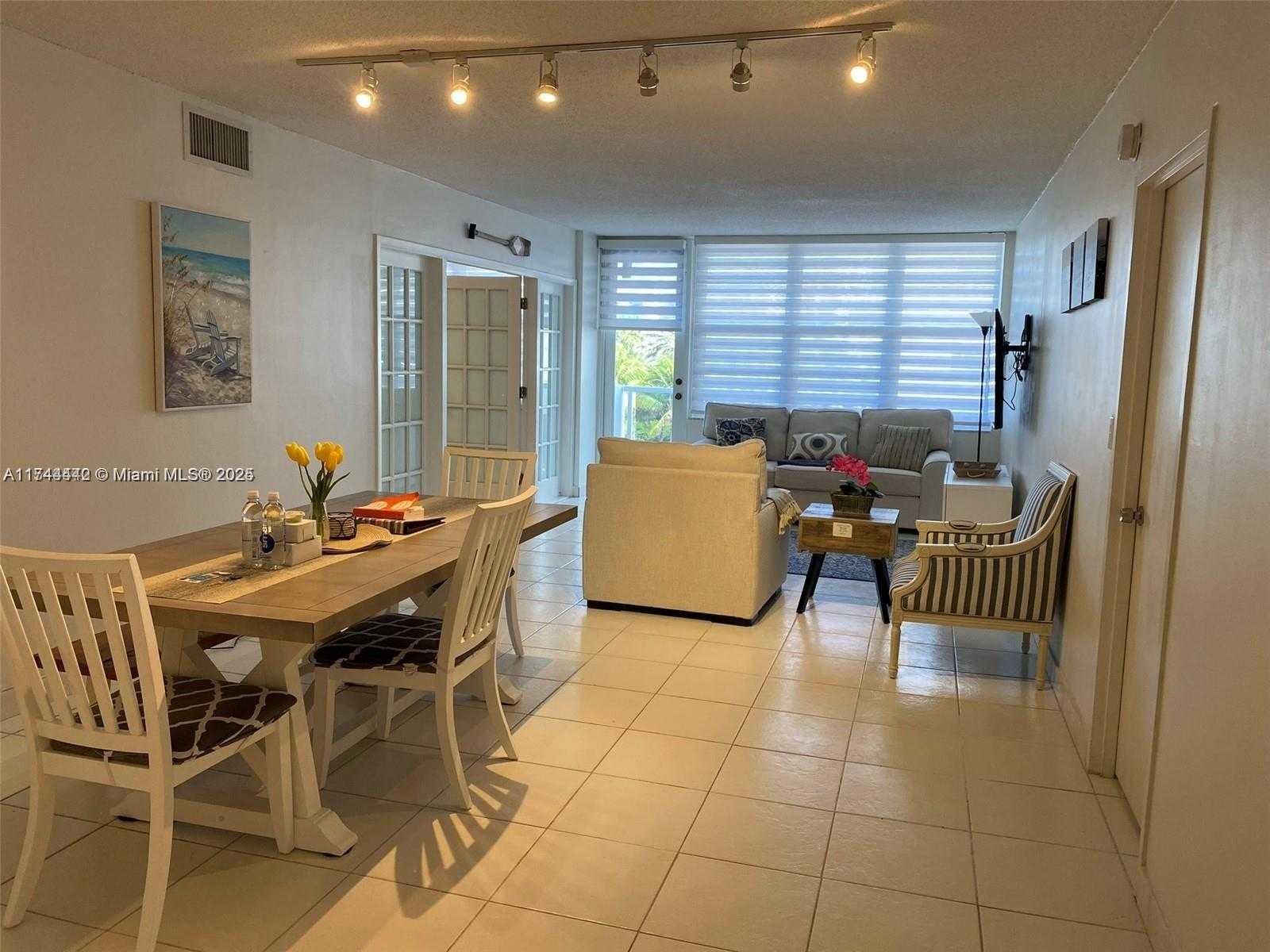 Small Image of 3725 SOUTH OCEAN DR #419, Hollywood Number 16