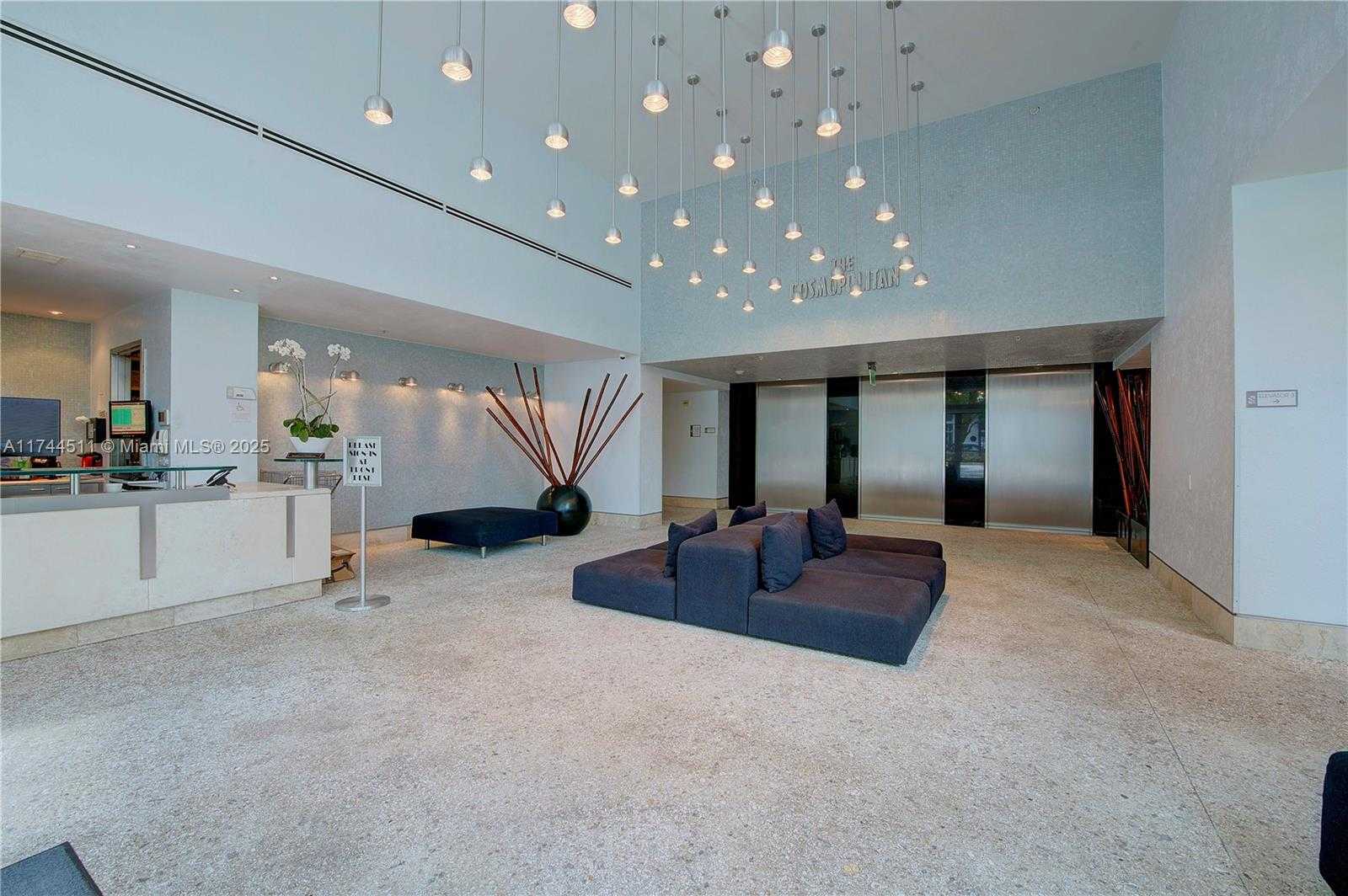 Small Image of 110 Washington Ave, Miami Beach, FL 33139, USA Number 2