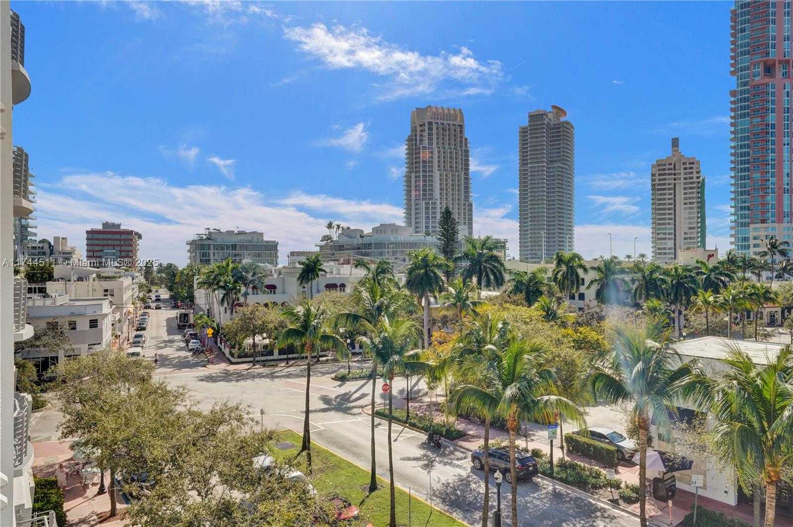 Small Image of 110 Washington Ave, Miami Beach, FL 33139, USA Number 34