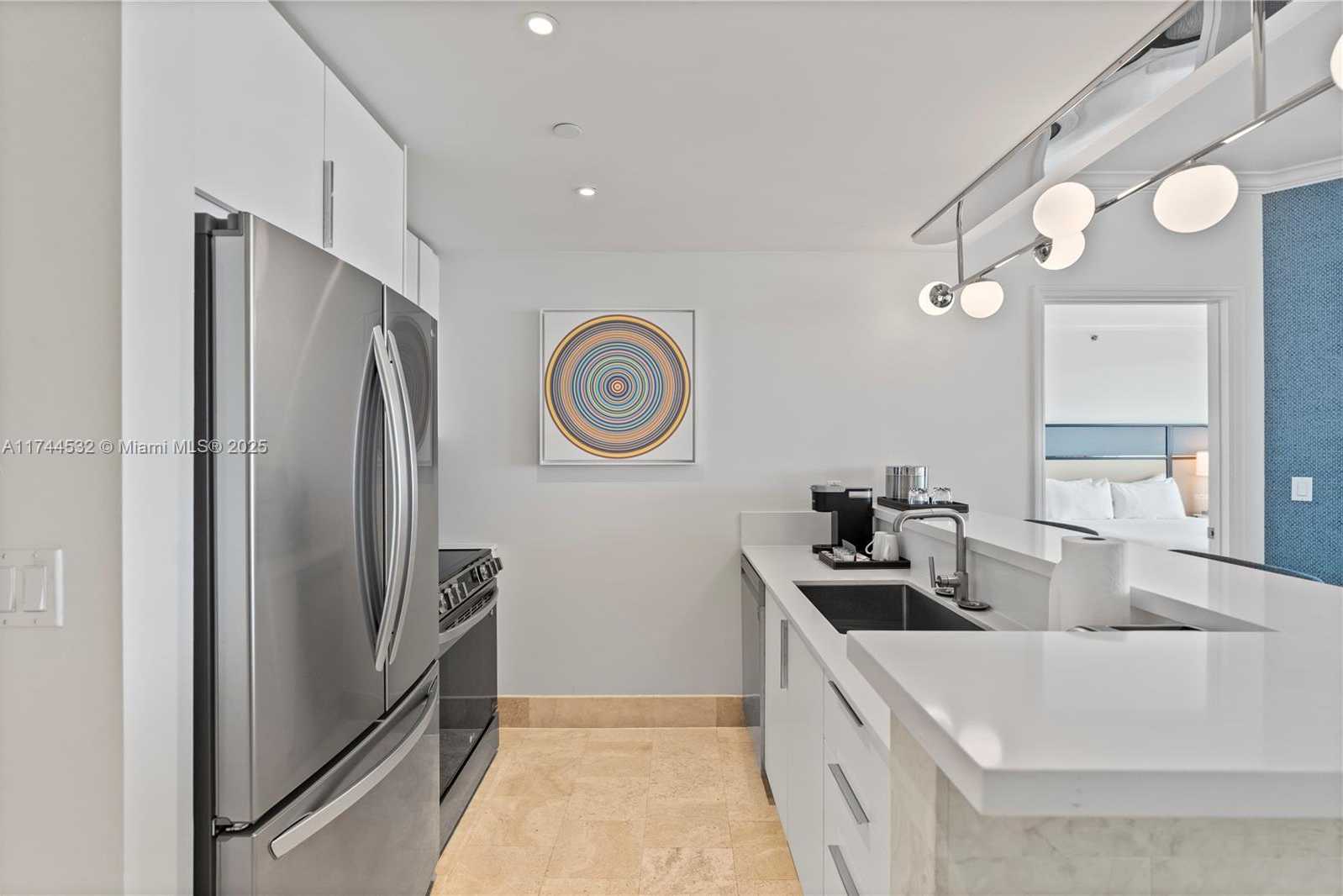 Small Image of 4401 COLLINS AV #1206, Miami Beach Number 13