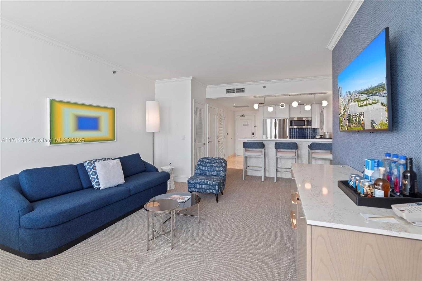 Small Image of 4401 COLLINS AV #1206, Miami Beach Number 19