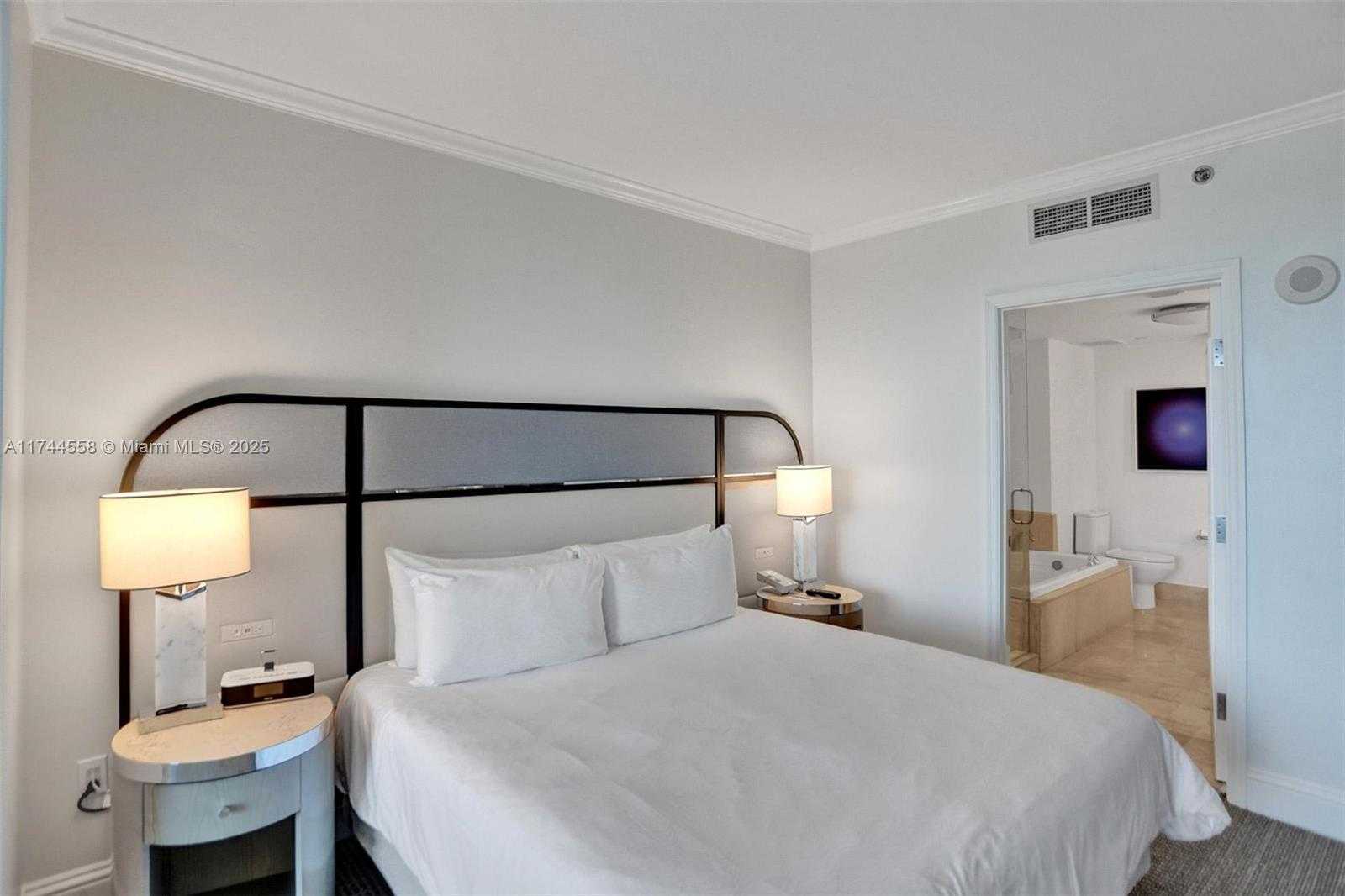 Small Image of 4401 Collins Ave, Miami Beach, FL 33140, USA Number 35