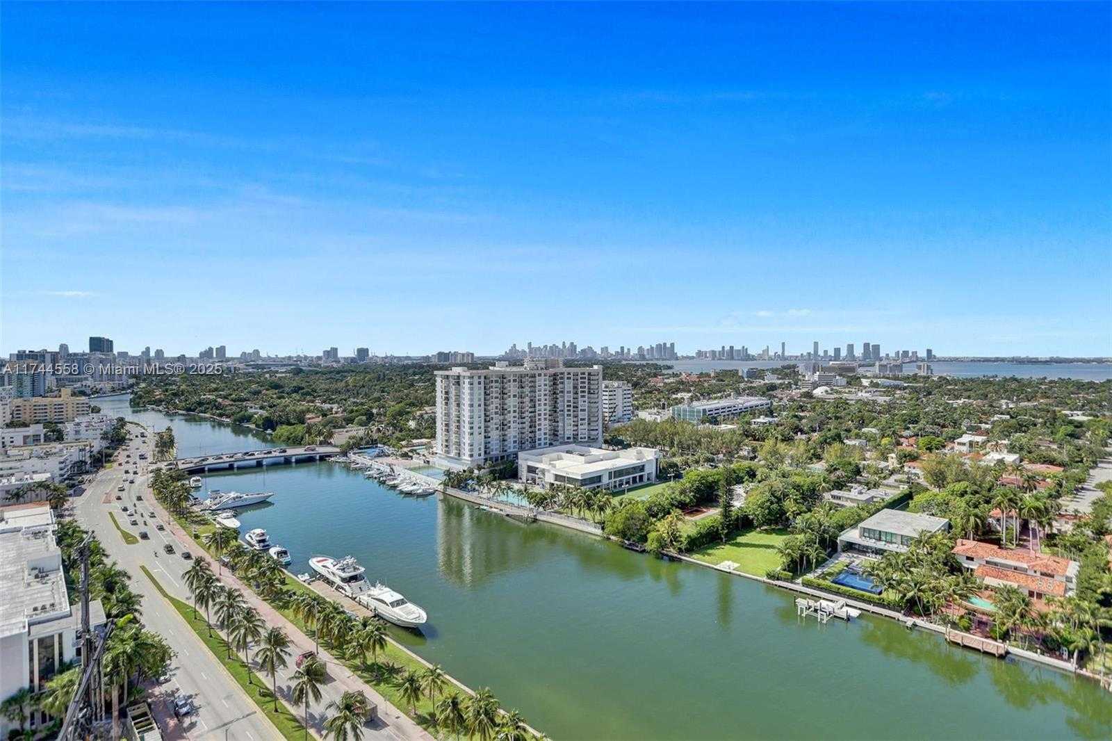 Small Image of 4401 Collins Ave, Miami Beach, FL 33140, USA Number 40