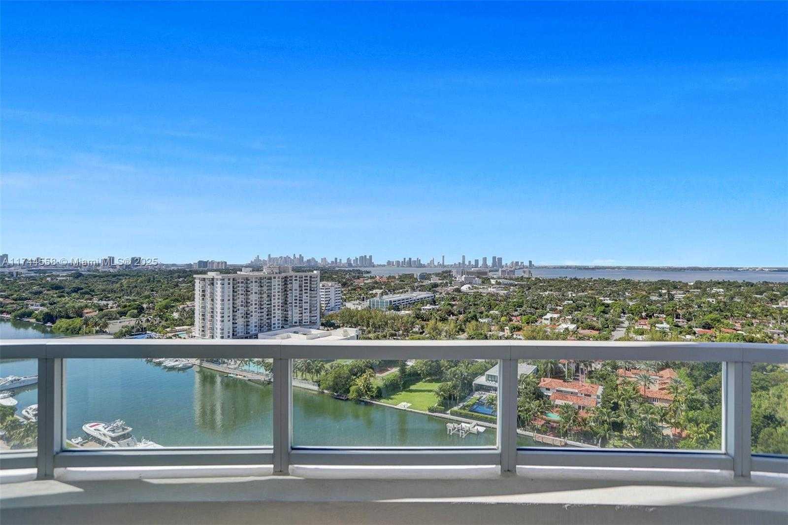 Small Image of 4401 Collins Ave, Miami Beach, FL 33140, USA Number 7