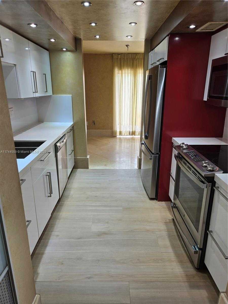 Small Image of 10703 SOUTH WEST 113TH PL #100B, Miami Number 15