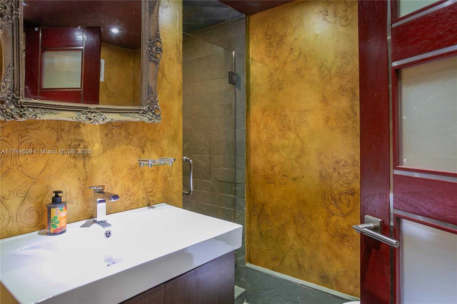 Small Image of 10703 SOUTH WEST 113TH PL #100B, Miami Number 21