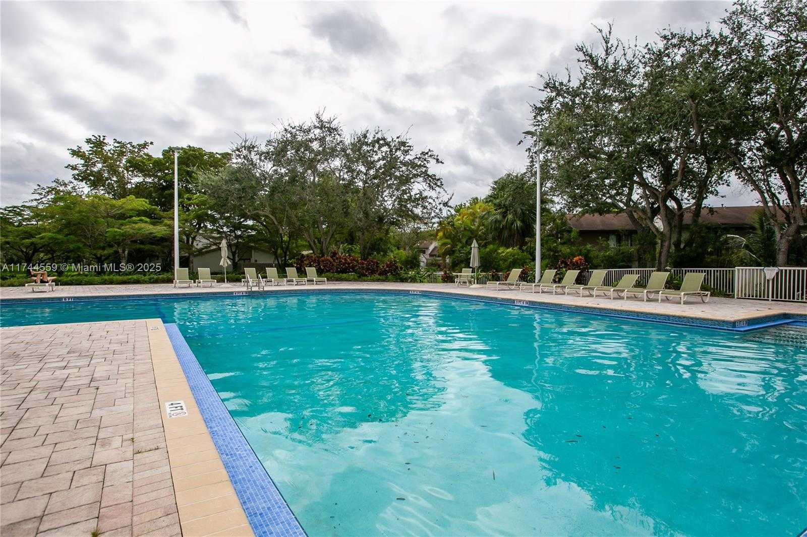 Small Image of 10703 SOUTH WEST 113TH PL #100B, Miami Number 44