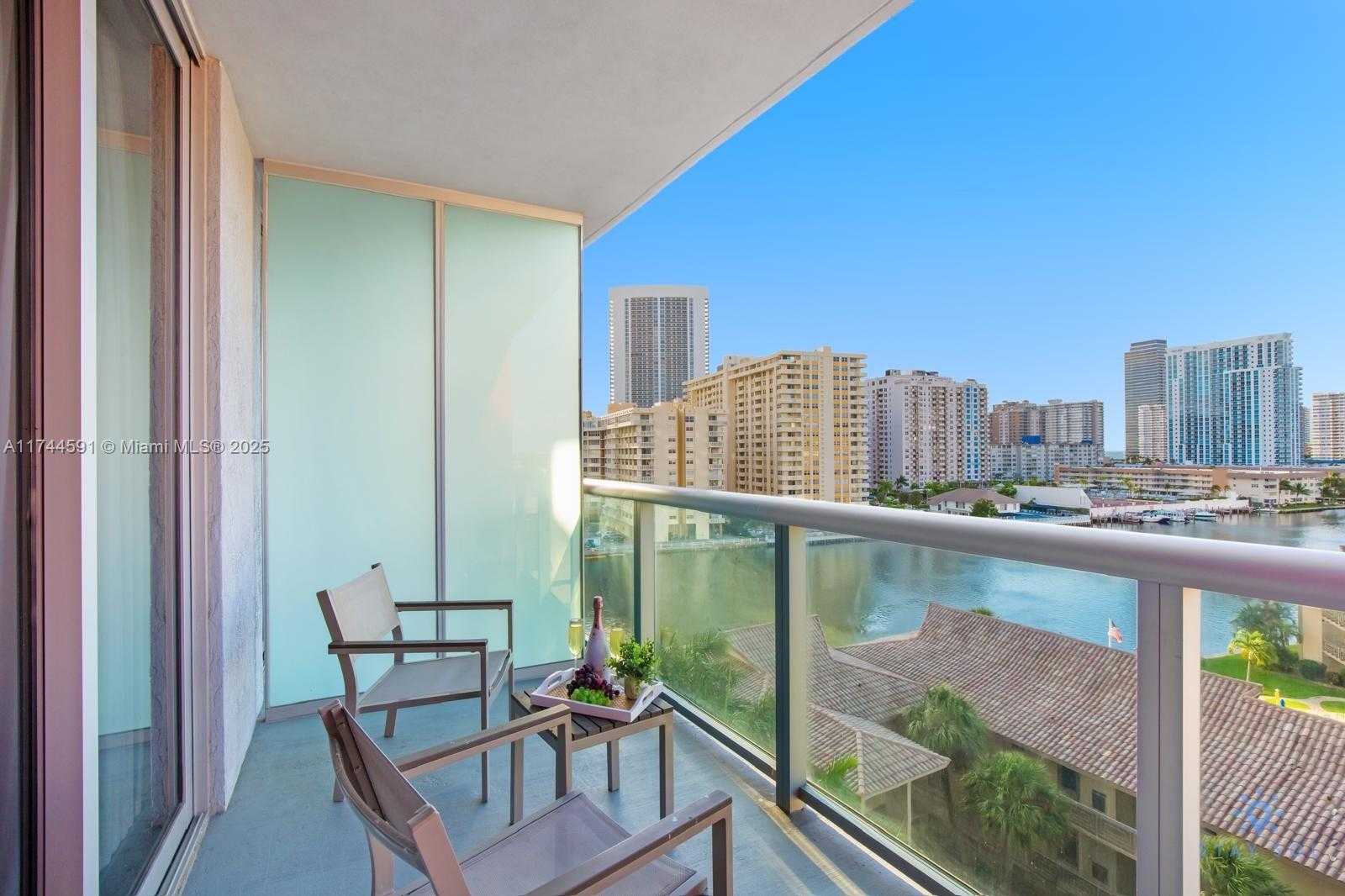 Small Image of 2602 EAST HALLANDALE BEACH BLVD #R803, Hallandale Beach Number 6
