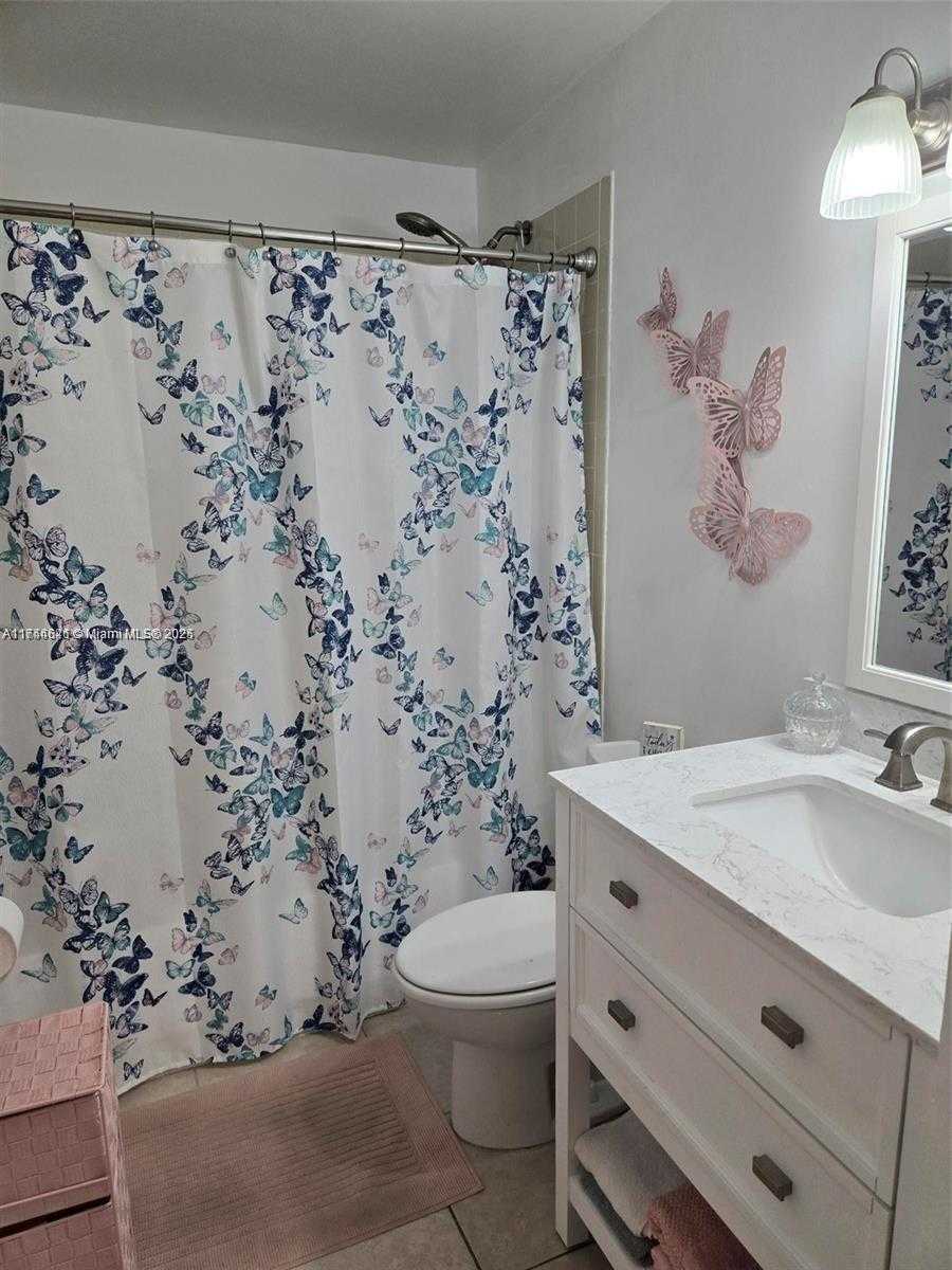 Small Image of 2174 WEST 60TH ST #17205, Hialeah Number 10