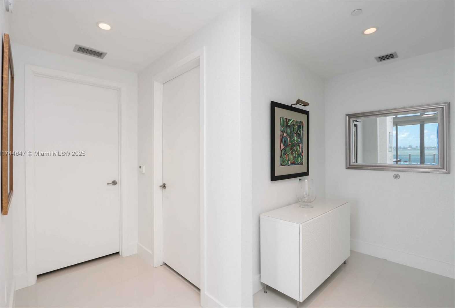 Small Image of 2900 NORTH EAST 7TH AVE #404, Miami Number 19