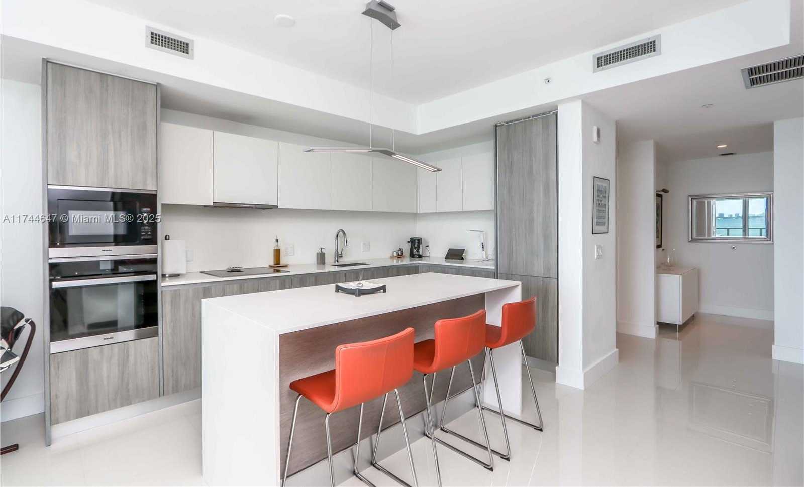 Small Image of 2900 NORTH EAST 7TH AVE #404, Miami Number 21