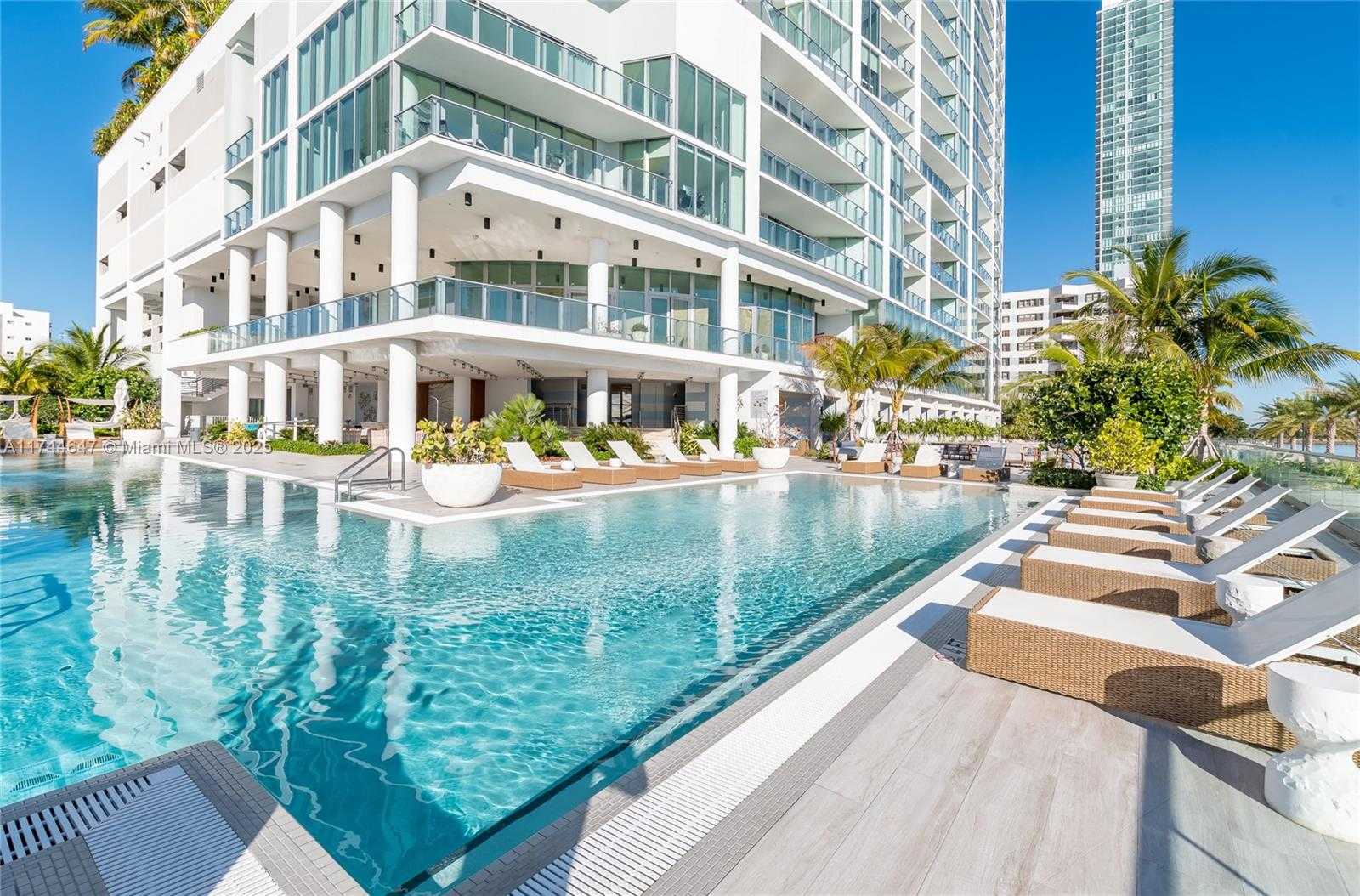 Small Image of 2900 NORTH EAST 7TH AVE #404, Miami Number 3