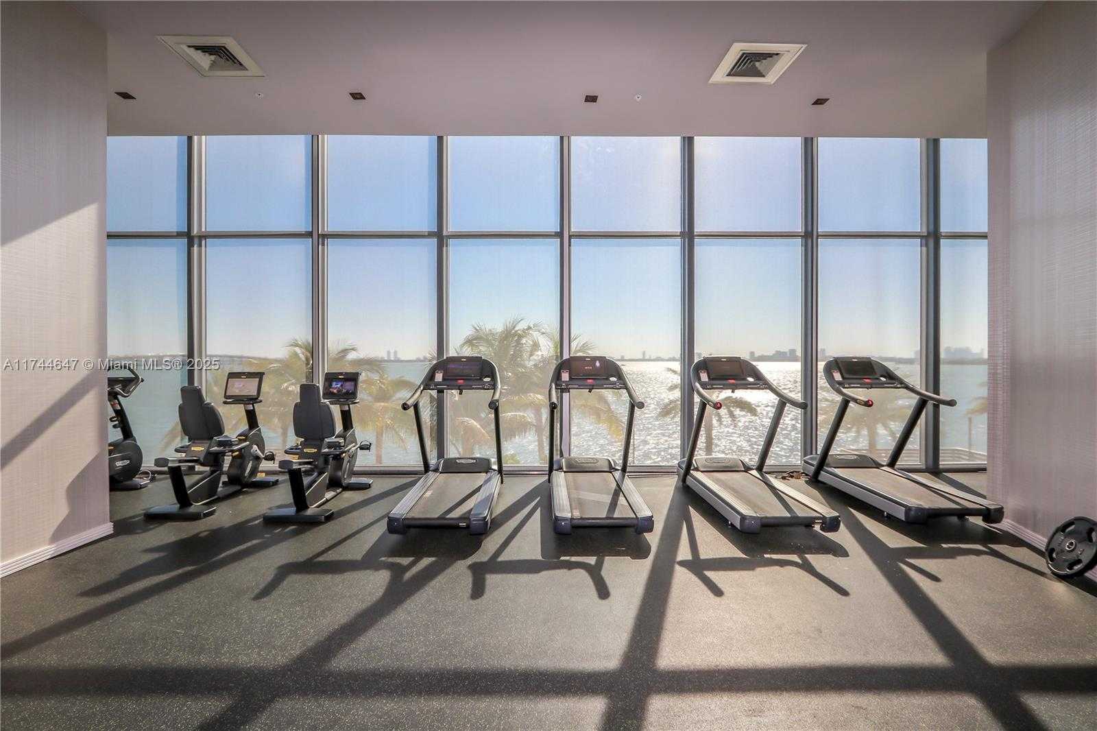 Small Image of 2900 NORTH EAST 7TH AVE #404, Miami Number 9