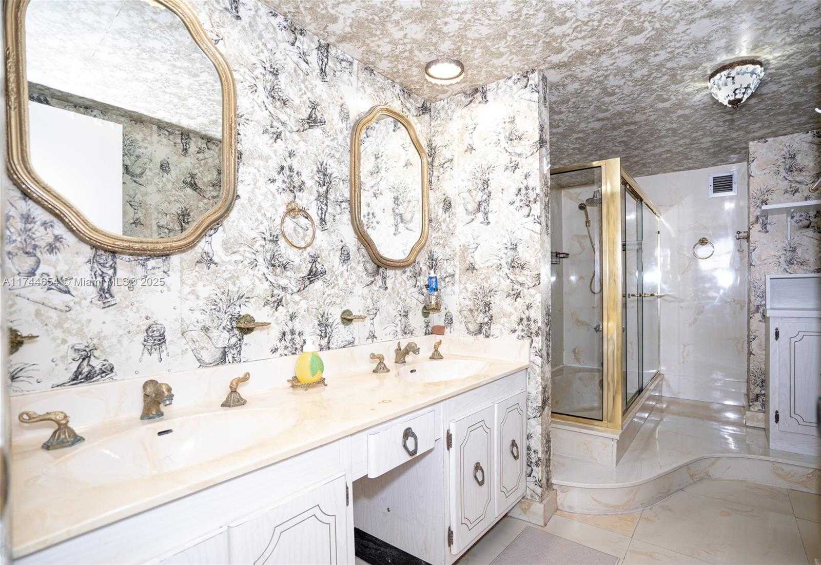 Small Image of 1833 SOUTH OCEAN DR #1103, Hallandale Beach Number 13