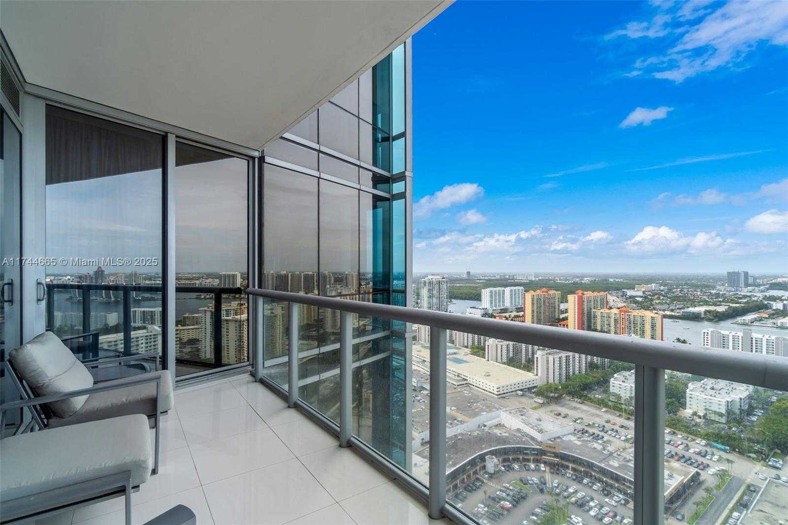 Small Image of 17121 COLLINS AVE #3708, Sunny Isles Beach Number 19