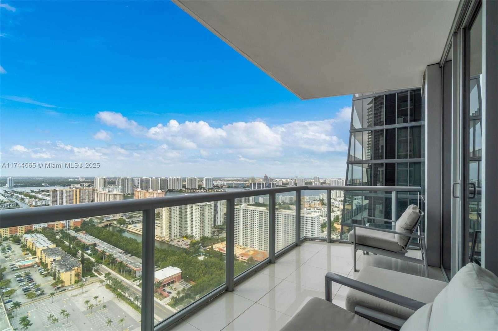 Small Image of 17121 COLLINS AVE #3708, Sunny Isles Beach Number 21