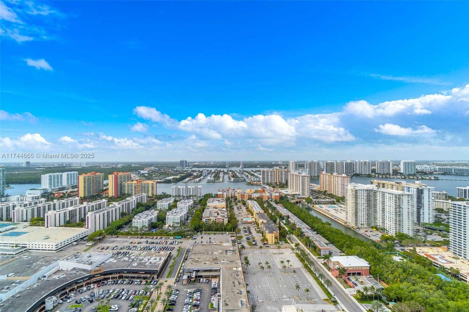 Small Image of 17121 COLLINS AVE #3708, Sunny Isles Beach Number 41