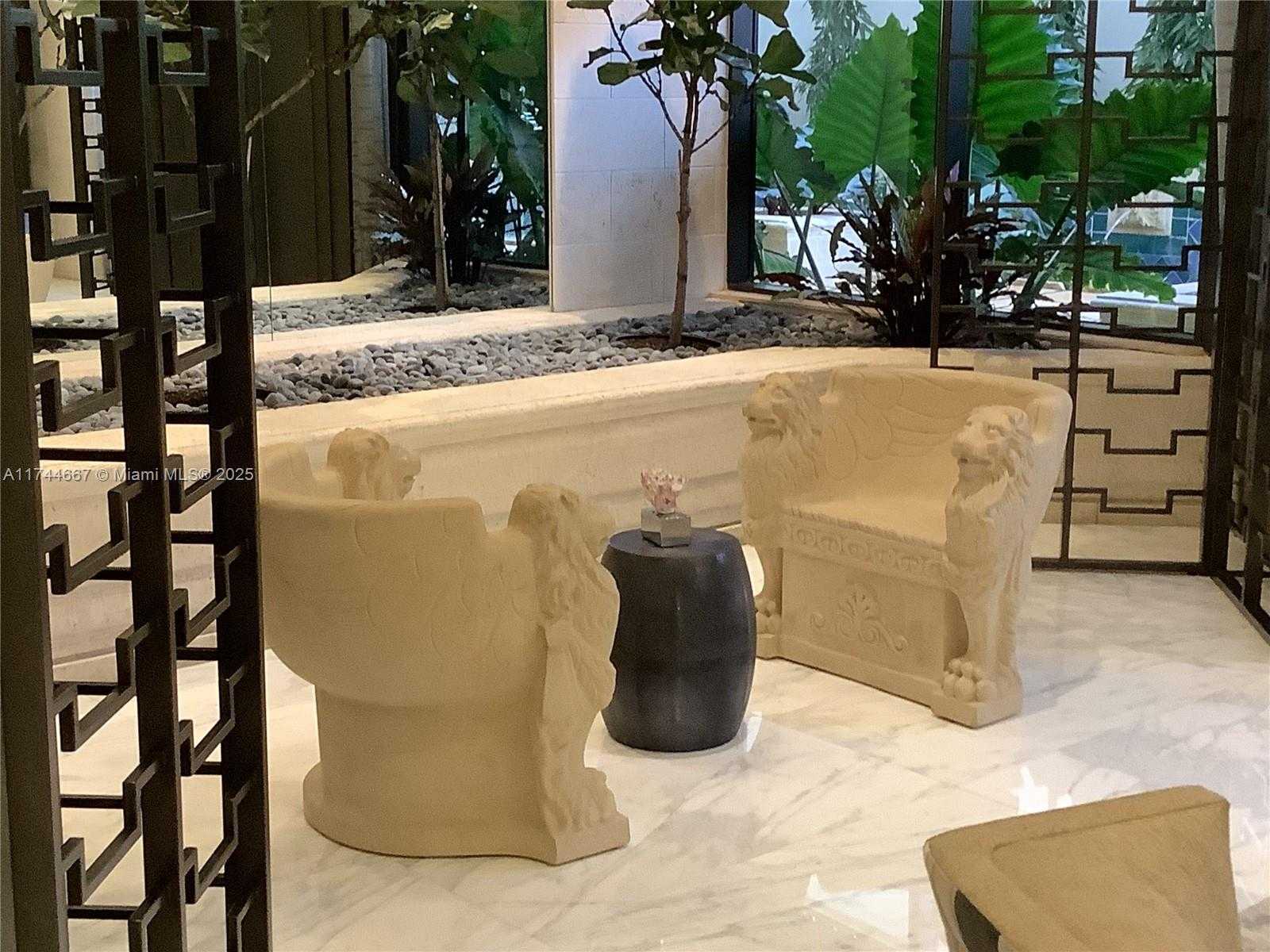 Small Image of 2000 ISLAND BLVD #408, Aventura Number 11