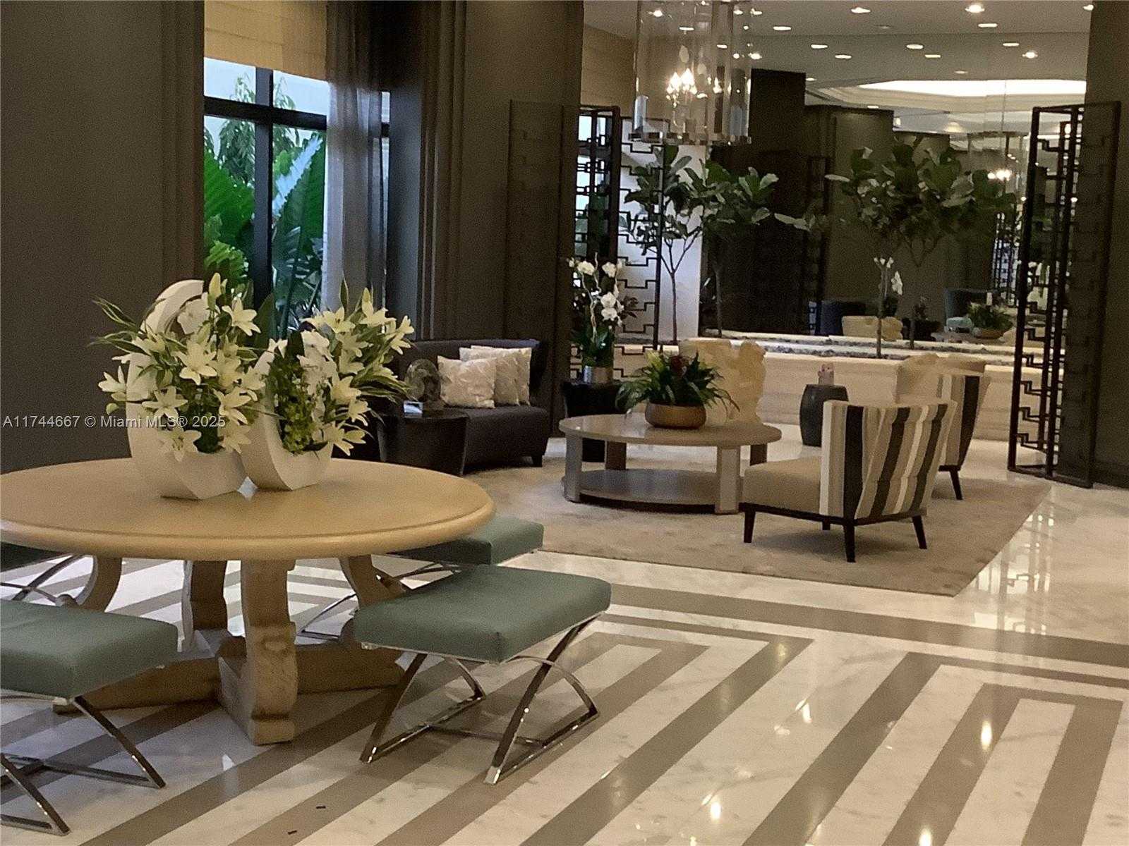 Small Image of 2000 ISLAND BLVD #408, Aventura Number 12
