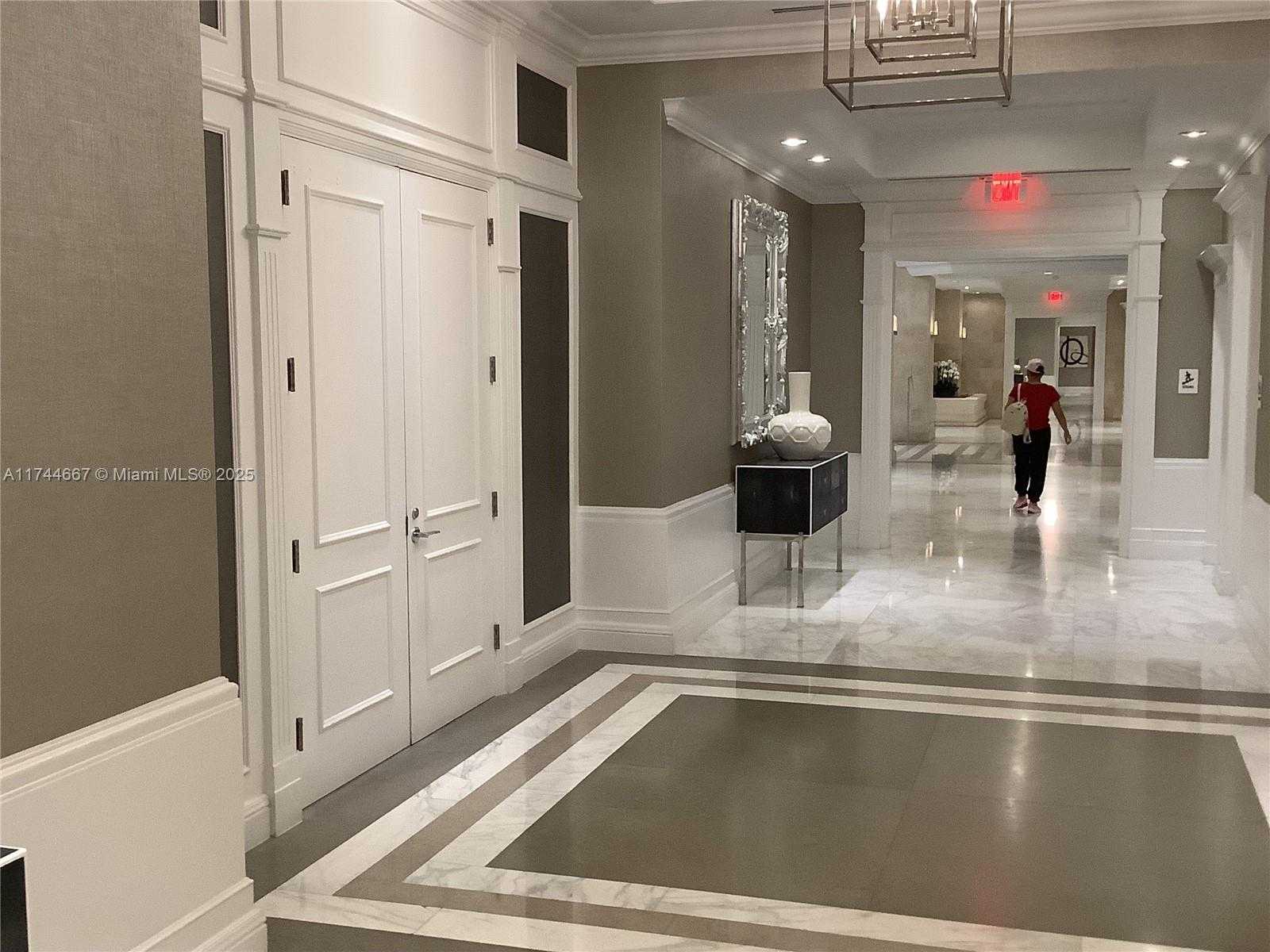 Small Image of 2000 ISLAND BLVD #408, Aventura Number 15