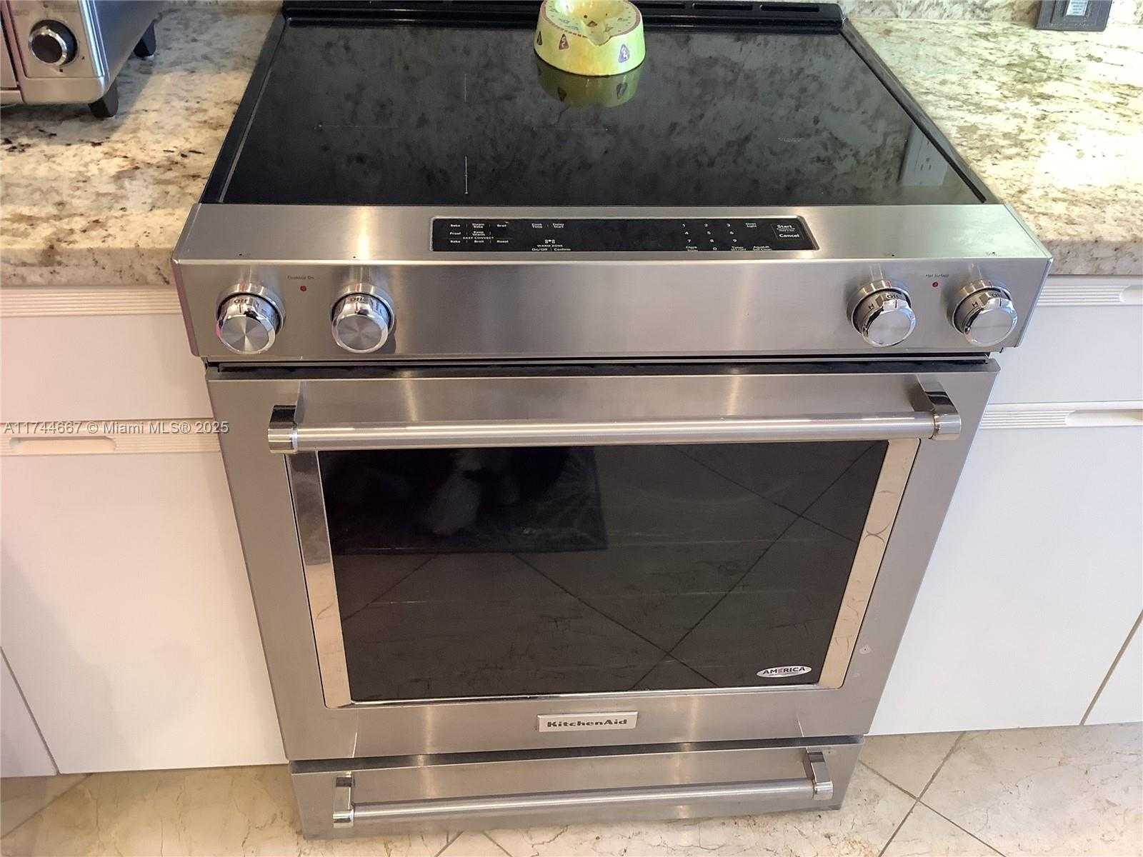 Small Image of 2000 ISLAND BLVD #408, Aventura Number 51
