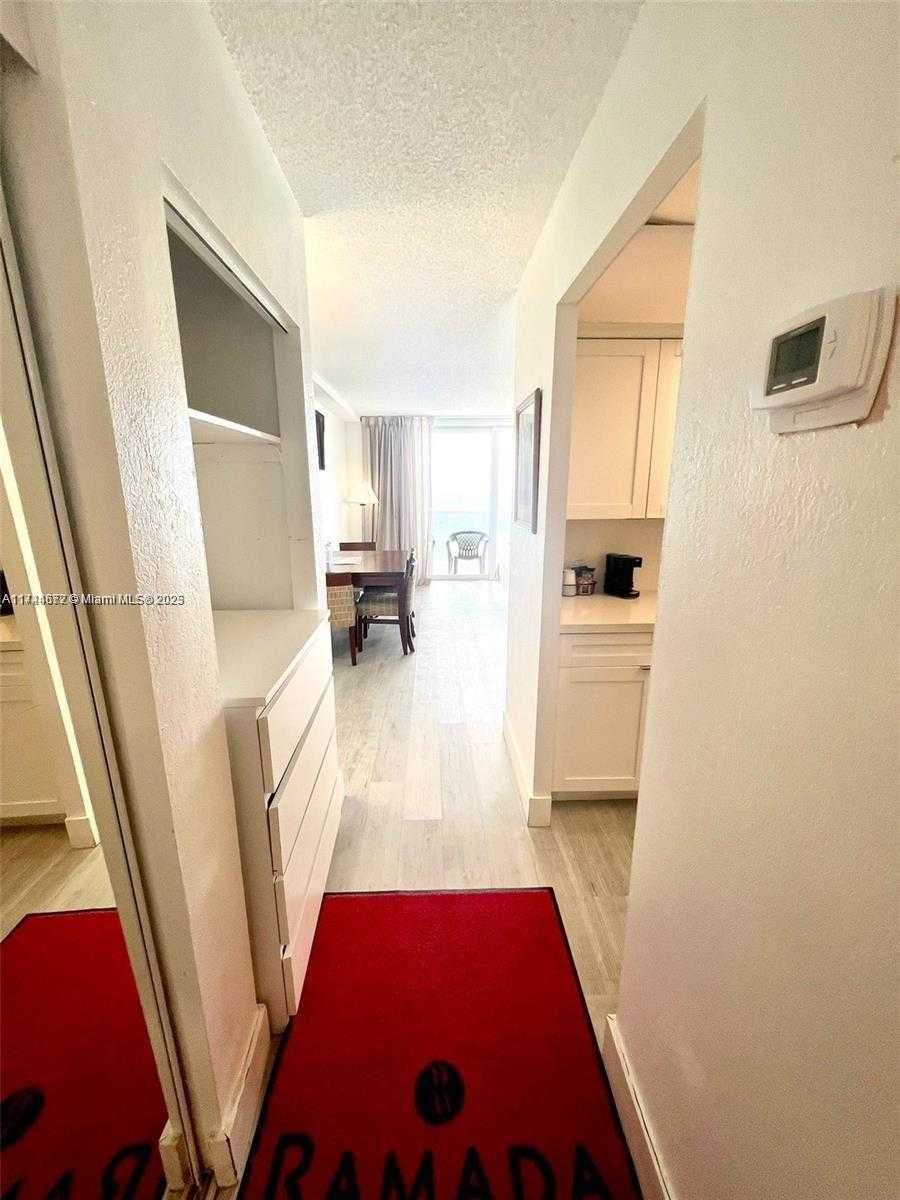 Small Image of 19201 COLLINS AVE #510, Sunny Isles Beach Number 12