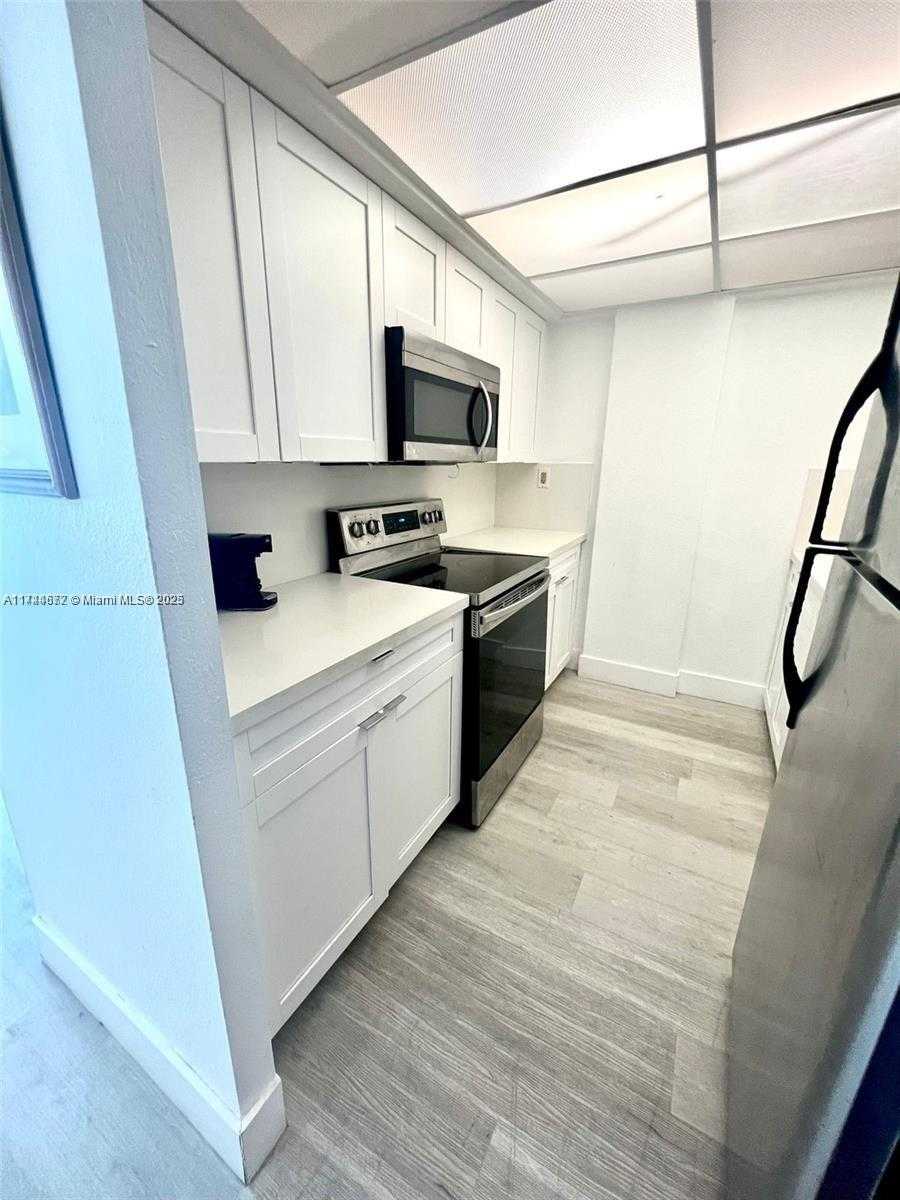 Small Image of 19201 COLLINS AVE #510, Sunny Isles Beach Number 13