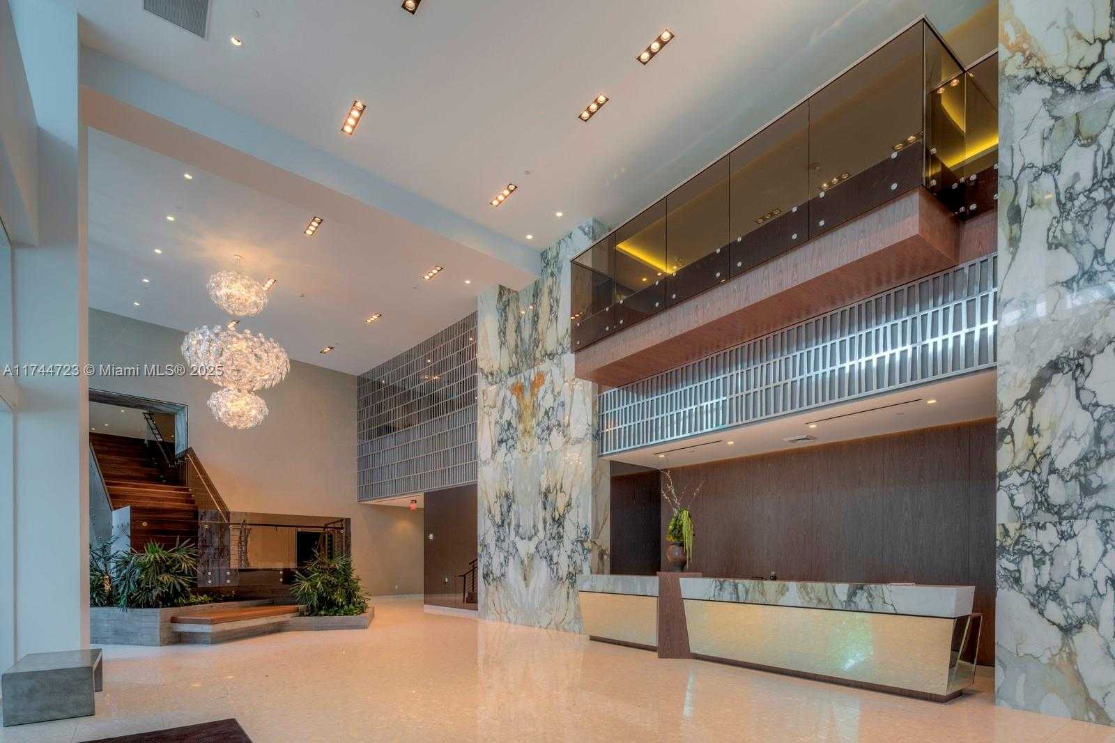 Small Image of 2020 N Bayshore Dr, Miami, FL 33137, USA Number 50