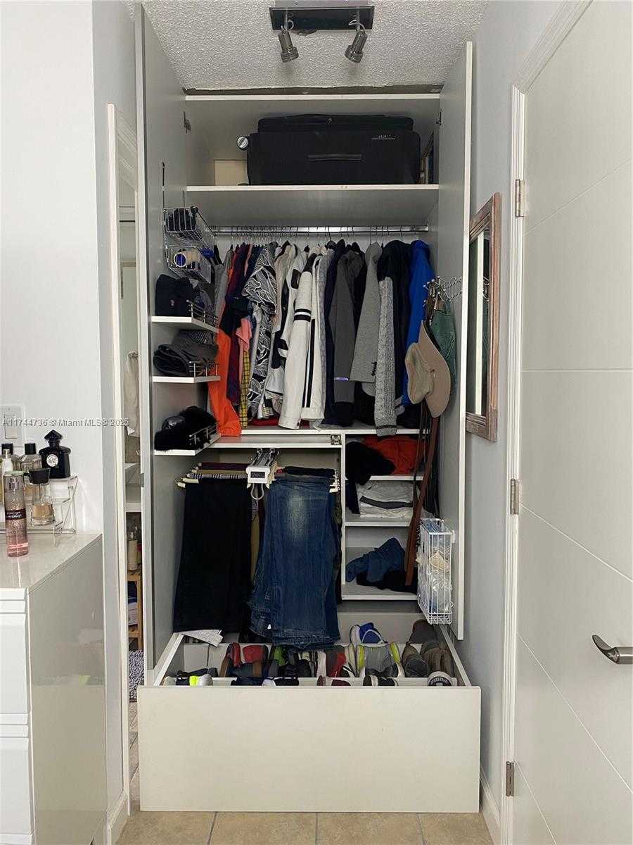 Small Image of 1425 ARTHUR ST #115B, Hollywood Number 15