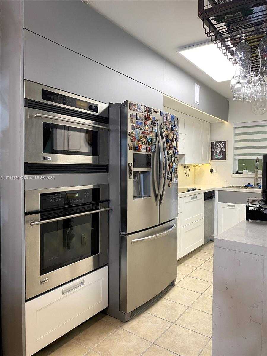 Small Image of 1425 ARTHUR ST #115B, Hollywood Number 5