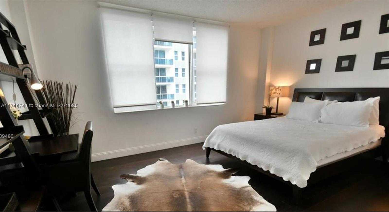 Small Image of 9195 COLLINS AVE #811, Surfside Number 12