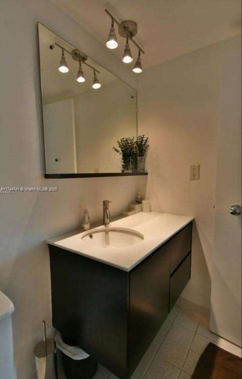 Small Image of 9195 COLLINS AVE #811, Surfside Number 14
