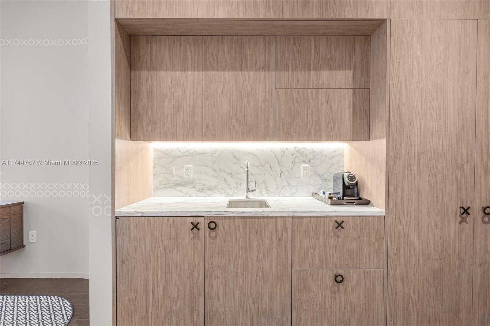 Small Image of 801 SOUTH MIAMI AVE #205, Miami Number 5