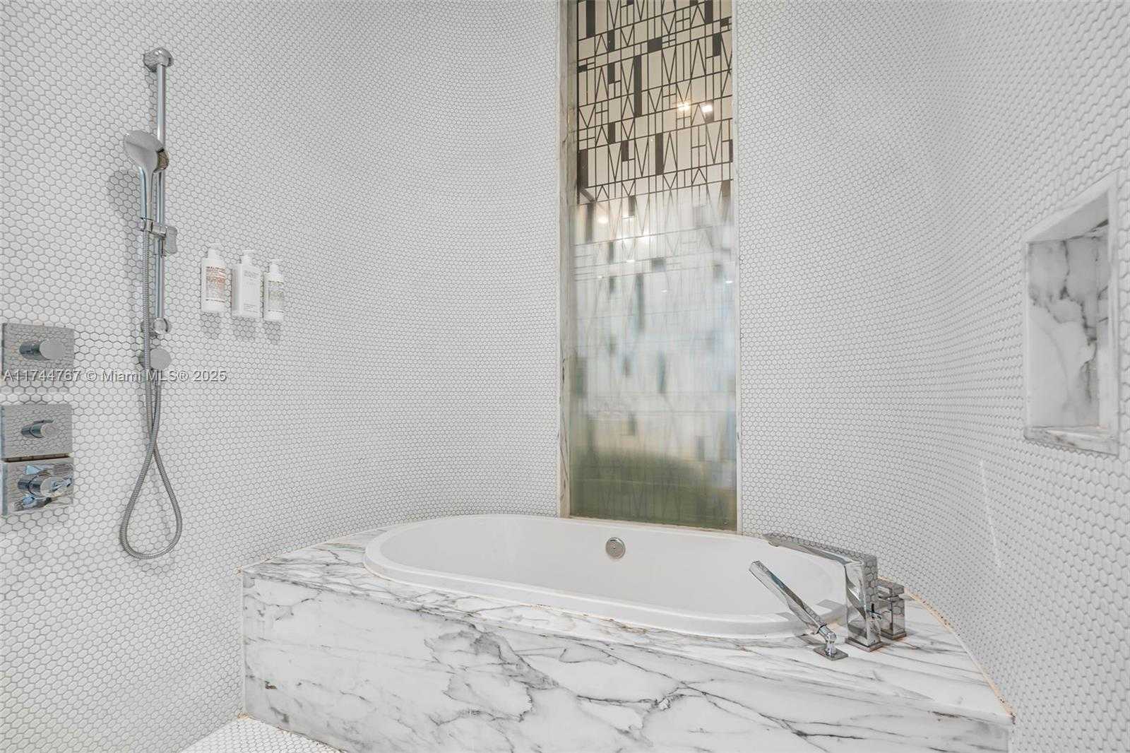 Small Image of 801 SOUTH MIAMI AVE #205, Miami Number 9