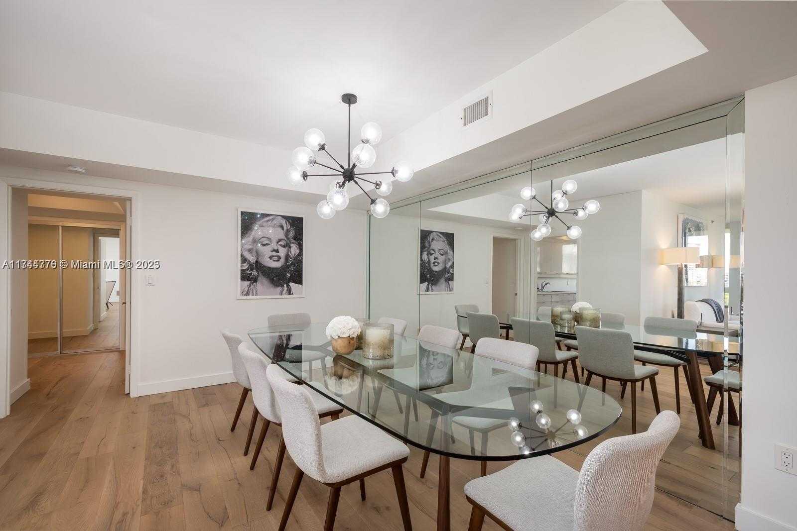 Small Image of 2000 ISLAND BLVD #805, Aventura Number 3