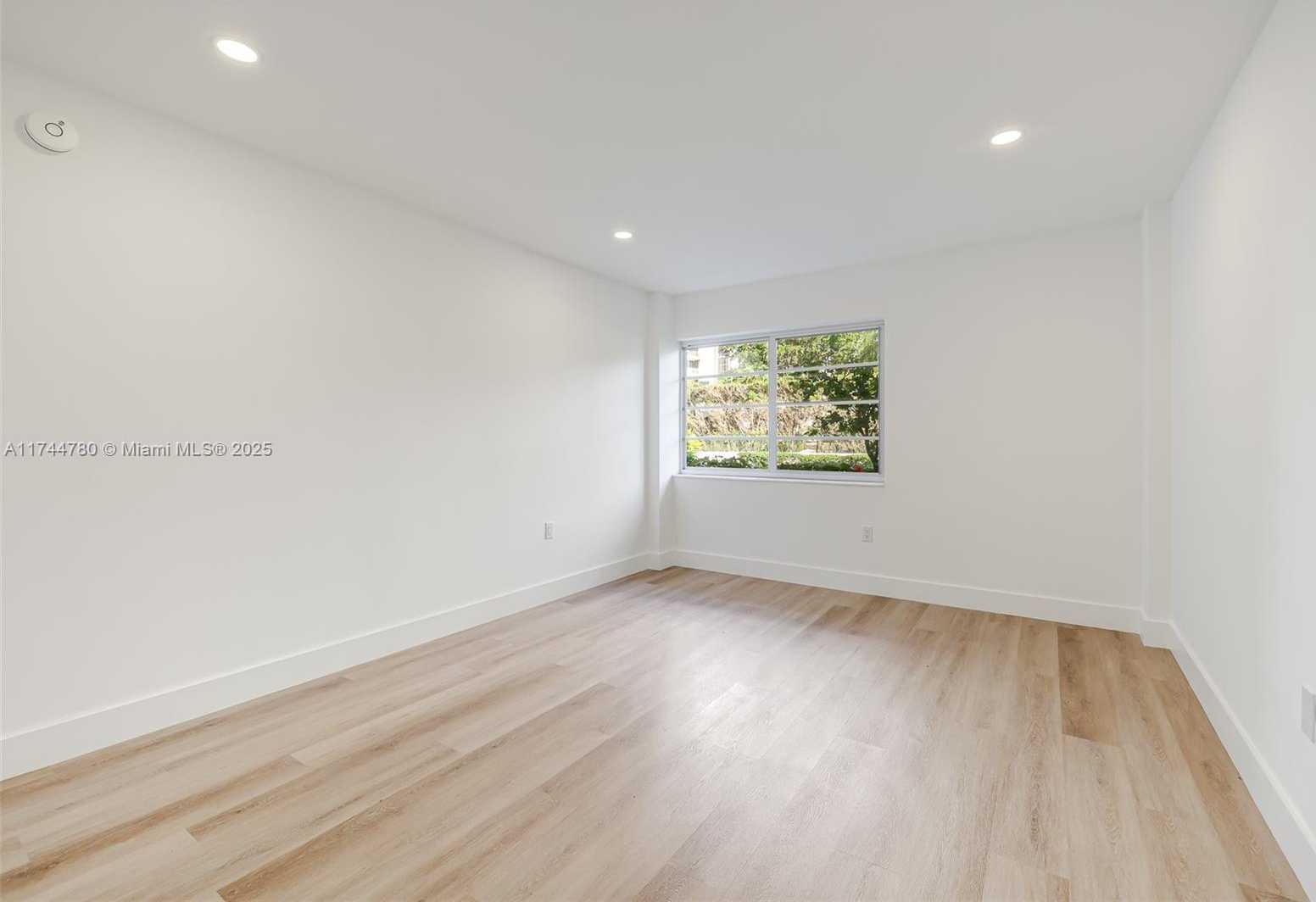 Small Image of 1700 NORTH EAST 105TH ST #105, Miami Shores Number 28