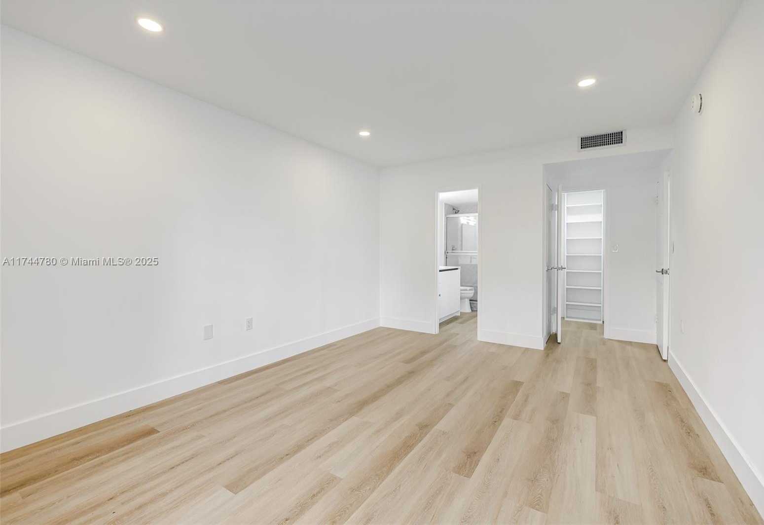 Small Image of 1700 NORTH EAST 105TH ST #105, Miami Shores Number 29