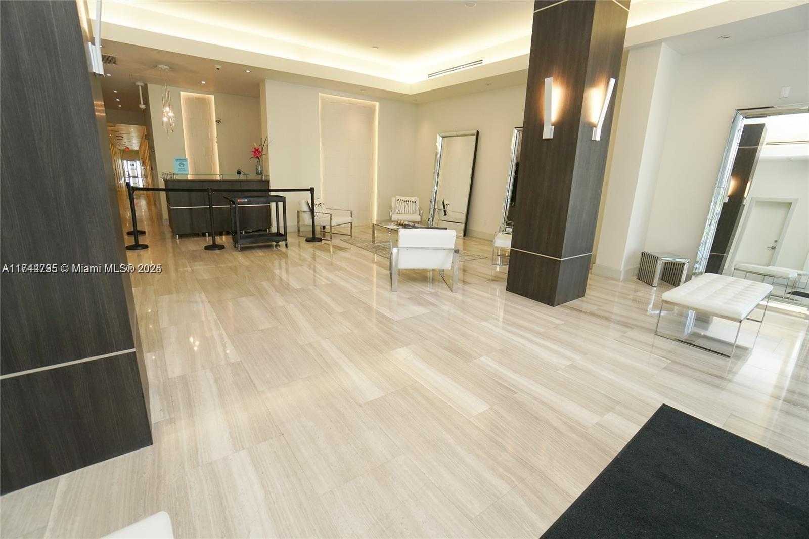 Small Image of 1228 WEST AVE #513, Miami Beach Number 44