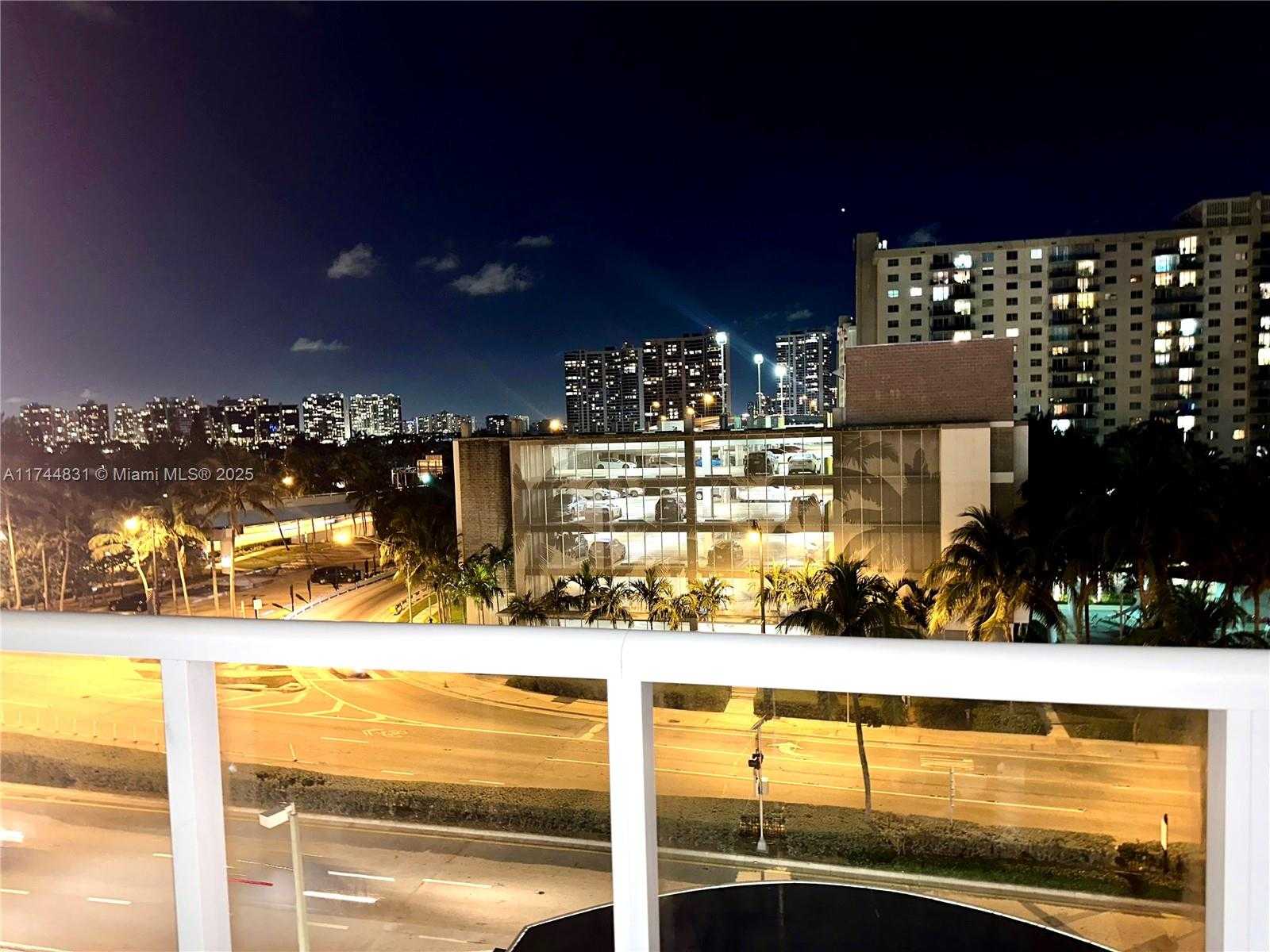Small Image of 19201 COLLINS AVE #435, Sunny Isles Beach Number 15