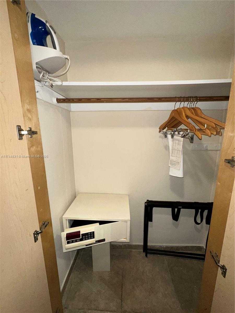 Small Image of 19201 COLLINS AVE #435, Sunny Isles Beach Number 9