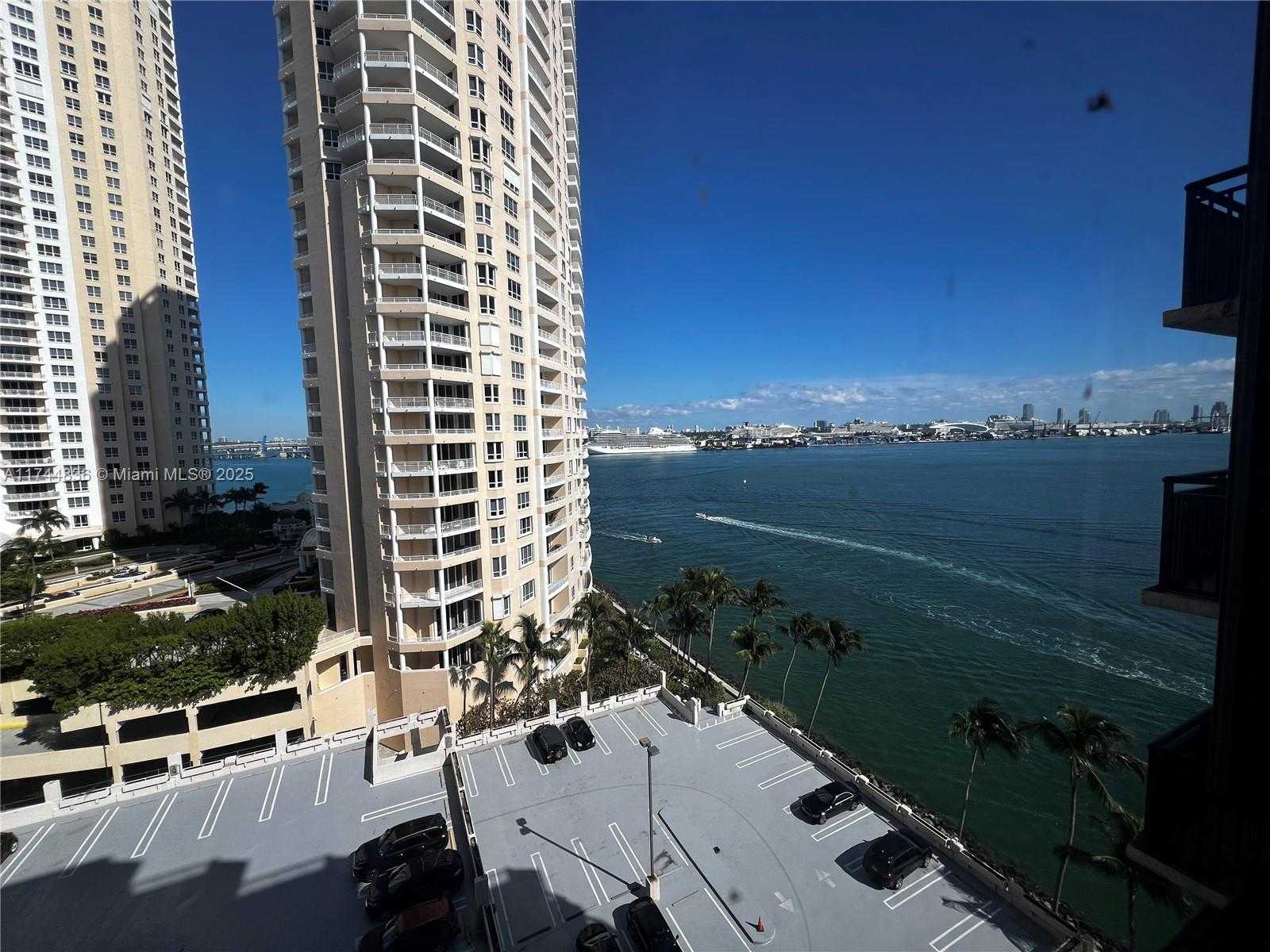 Small Image of 540 BRICKELL KEY DR #1226, Miami Number 16