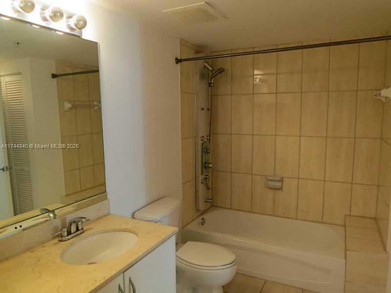 Small Image of 1750 NORTH BAYSHORE DR #2909, Miami Number 11